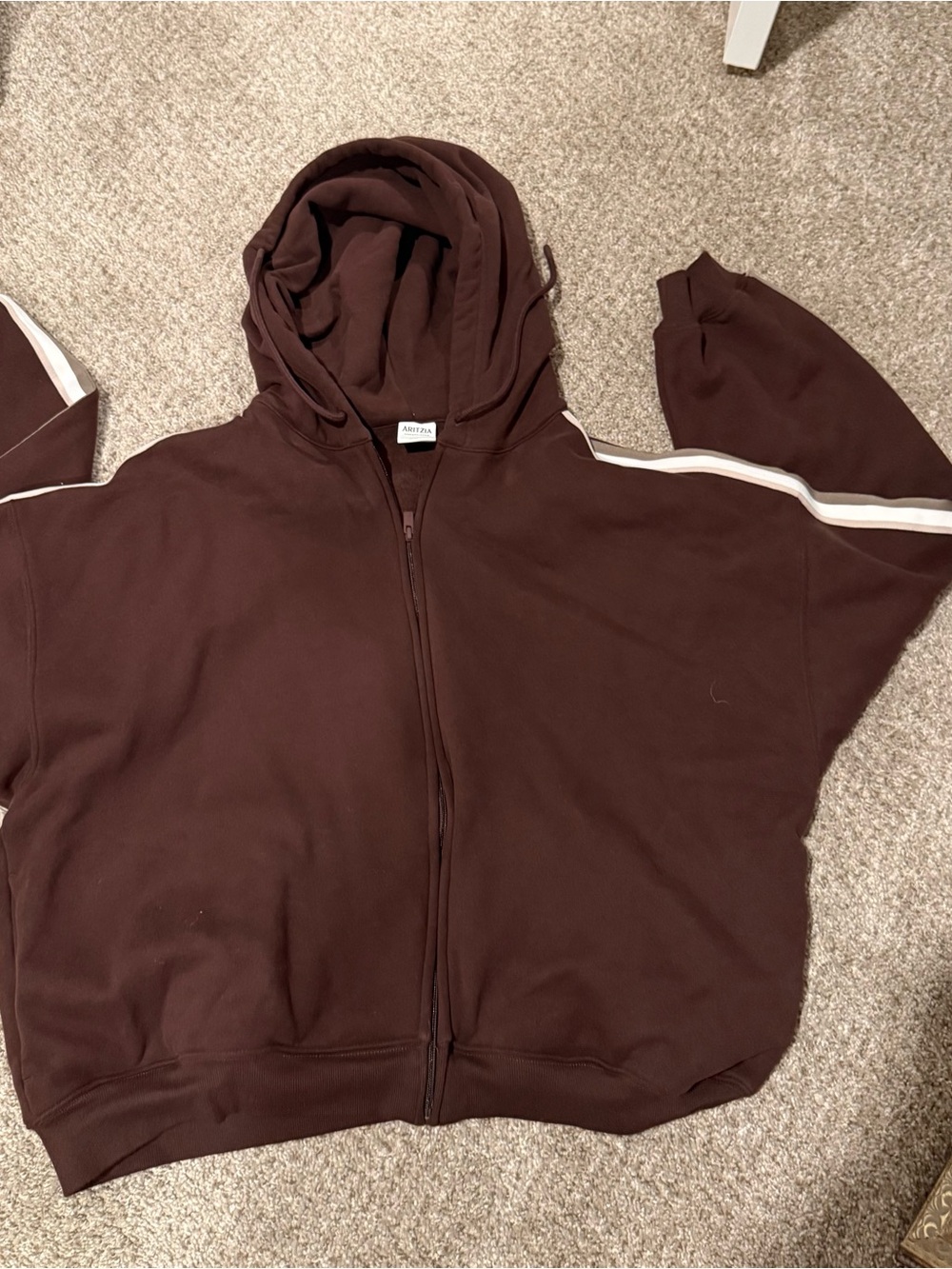 Aritzia Sweatfleece Mega Brown Zip Hoodie with White Stripe